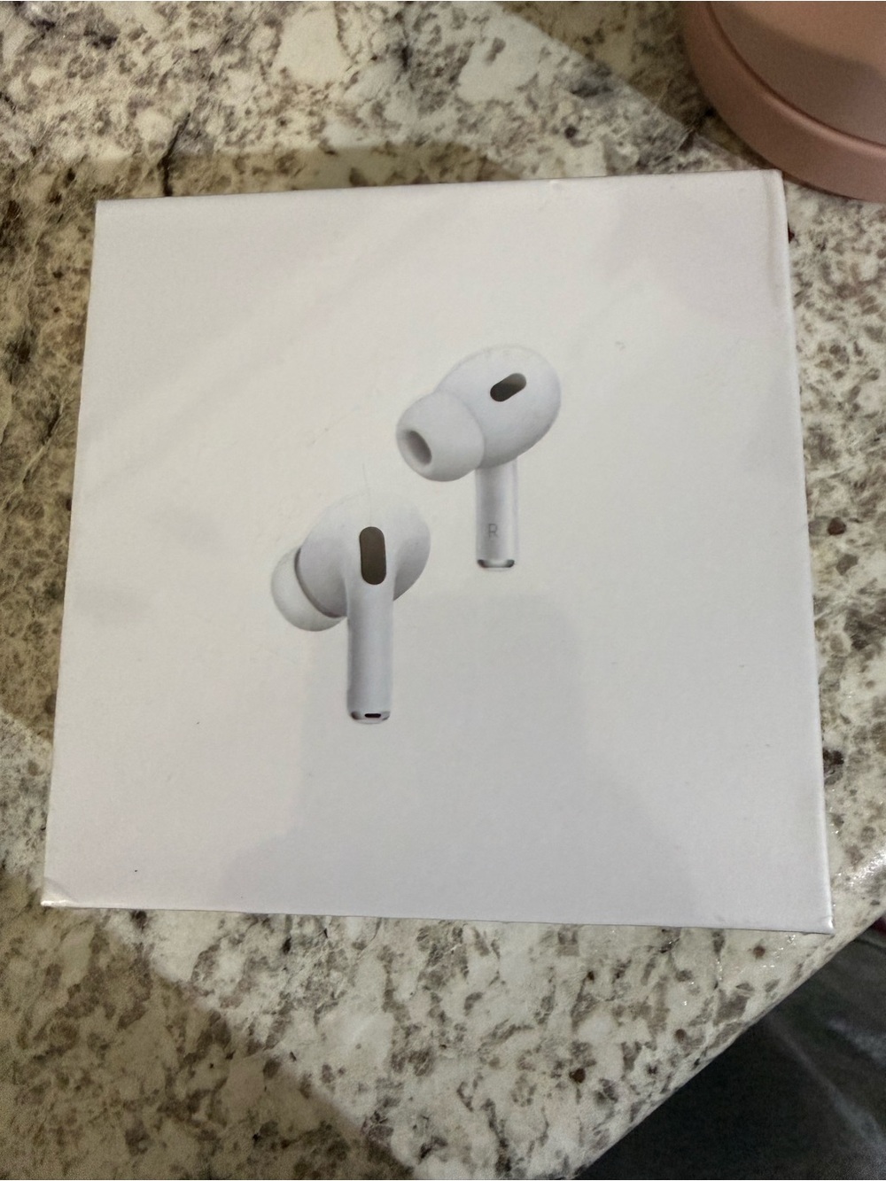 Apple White Wireless In-Ear Noise-Cancelling Earbuds with Charging Case